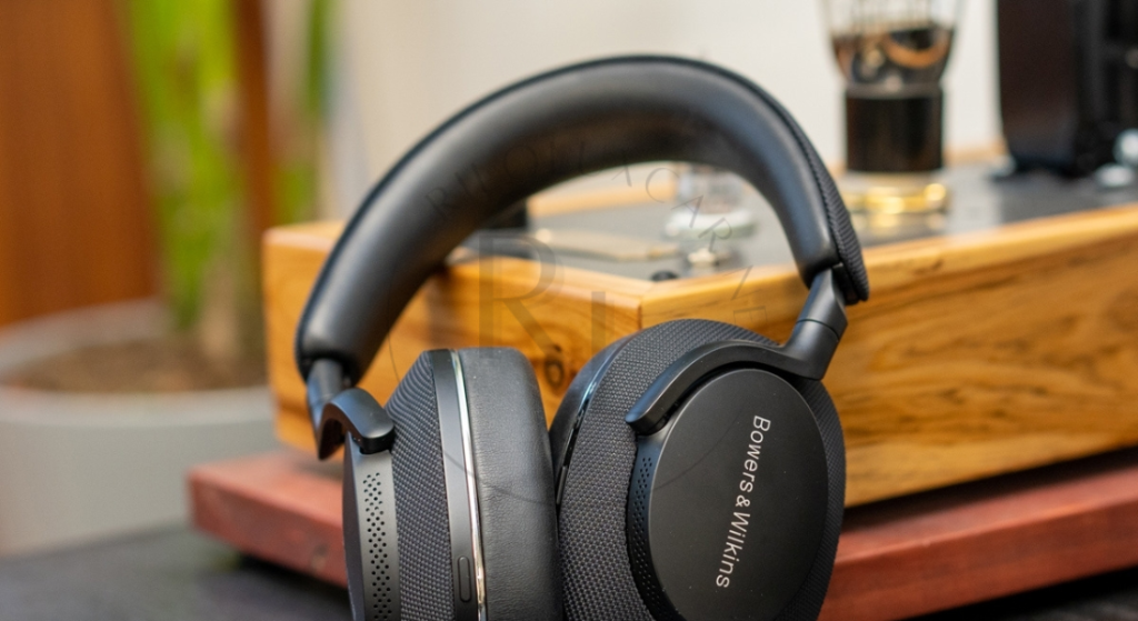 Bowers & Wilkins PX7 Over-Ear Noise